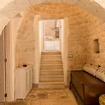 Helloapulia Trulli Flora - Charming Trulli With Private Pool And Garden