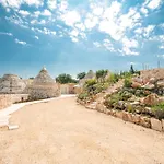 Villa Helloapulia Trulli Flora - Charming Trulli With Private Pool And Garden
