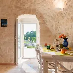 Villa Helloapulia Trulli Flora - Charming Trulli With Private Pool And Garden Noci