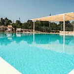 Helloapulia Trulli Flora - Charming Trulli With Private Pool And Garden