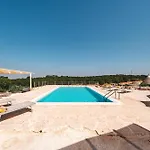 Helloapulia Trulli Flora - Charming Trulli With Private Pool And Garden Noci