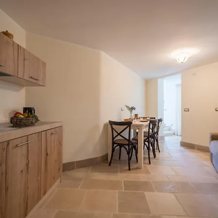 Helloapulia Trulli Flora - Charming Trulli With Private Pool And Garden Noci