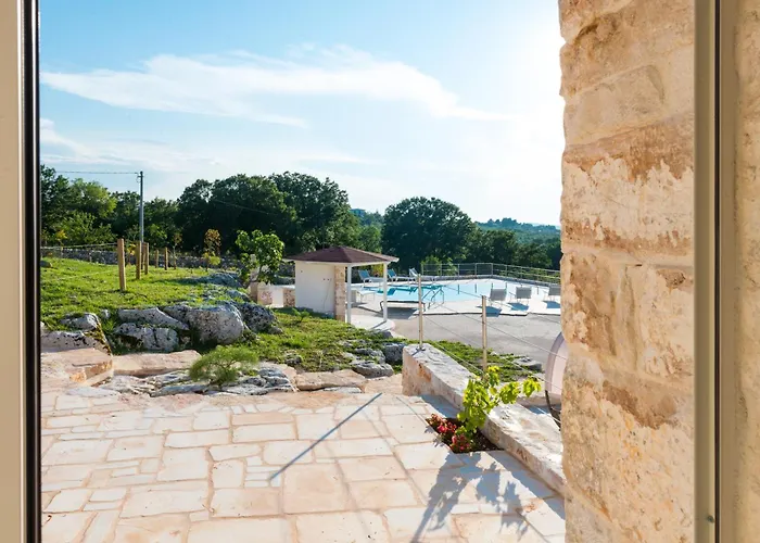 فيلة Helloapulia Trulli Flora - Charming Trulli With Private Pool And Garden نوتشي