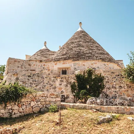 ヴィラ Helloapulia Trulli Flora - Charming Trulli With Private Pool And Garden ノーチ